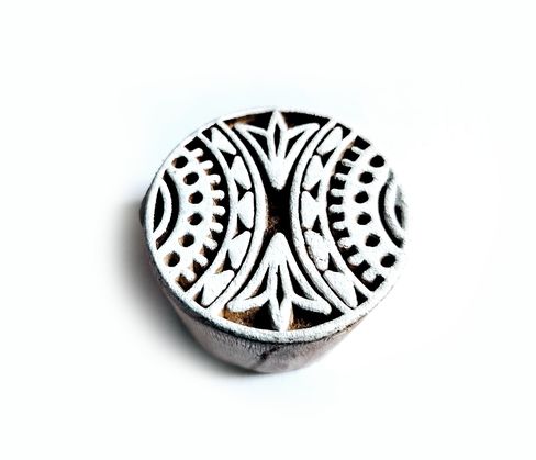 Dřevěné razítko - kulatá menší mandala (4 cm)