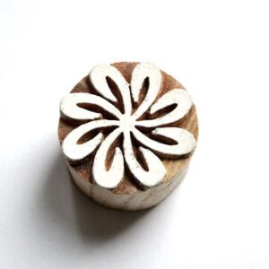 Dřevěné razítko - kytka obloučky (4 cm)