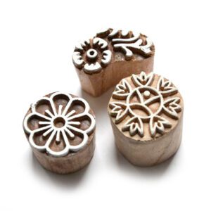 Dřevěná razítka - trojice keřík a 2 kytky  (3 cm)