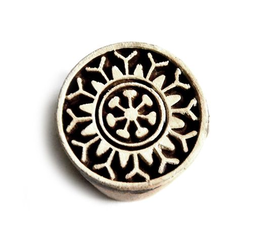 Dřevěné razítko - malá rozetka kolečko (3 cm)